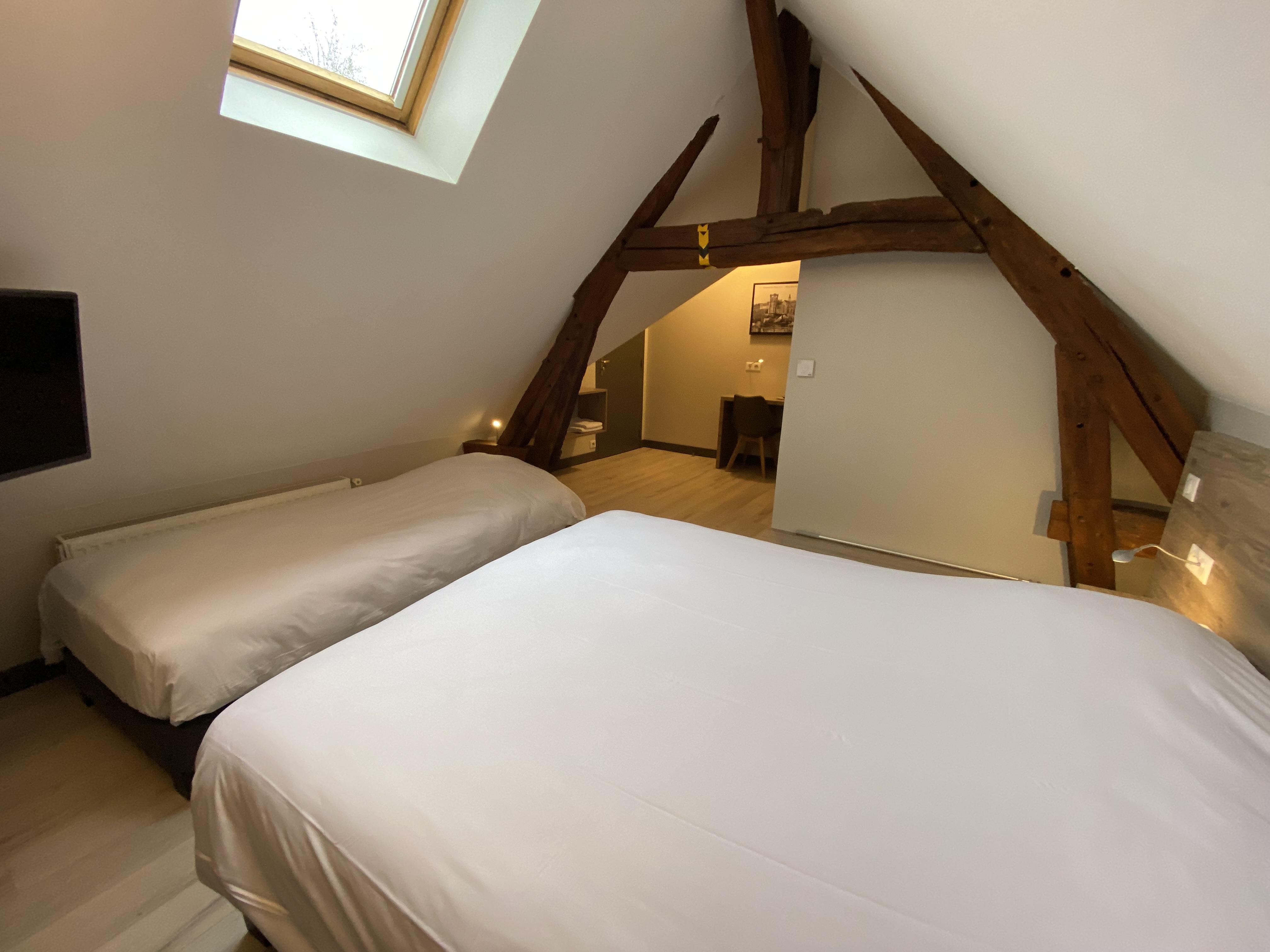 Logis - Hotel & Restaurant Saint Nicolas شومو-أون-فيكسا المظهر الخارجي الصورة